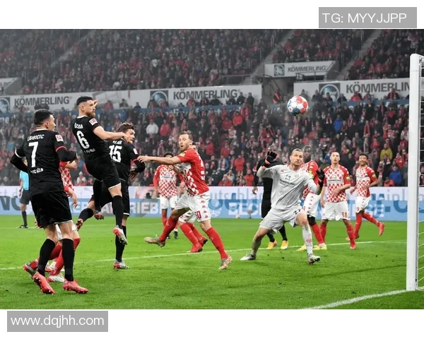 弗赖堡队德甲联赛再胜对手，稳坐积分榜第一位置